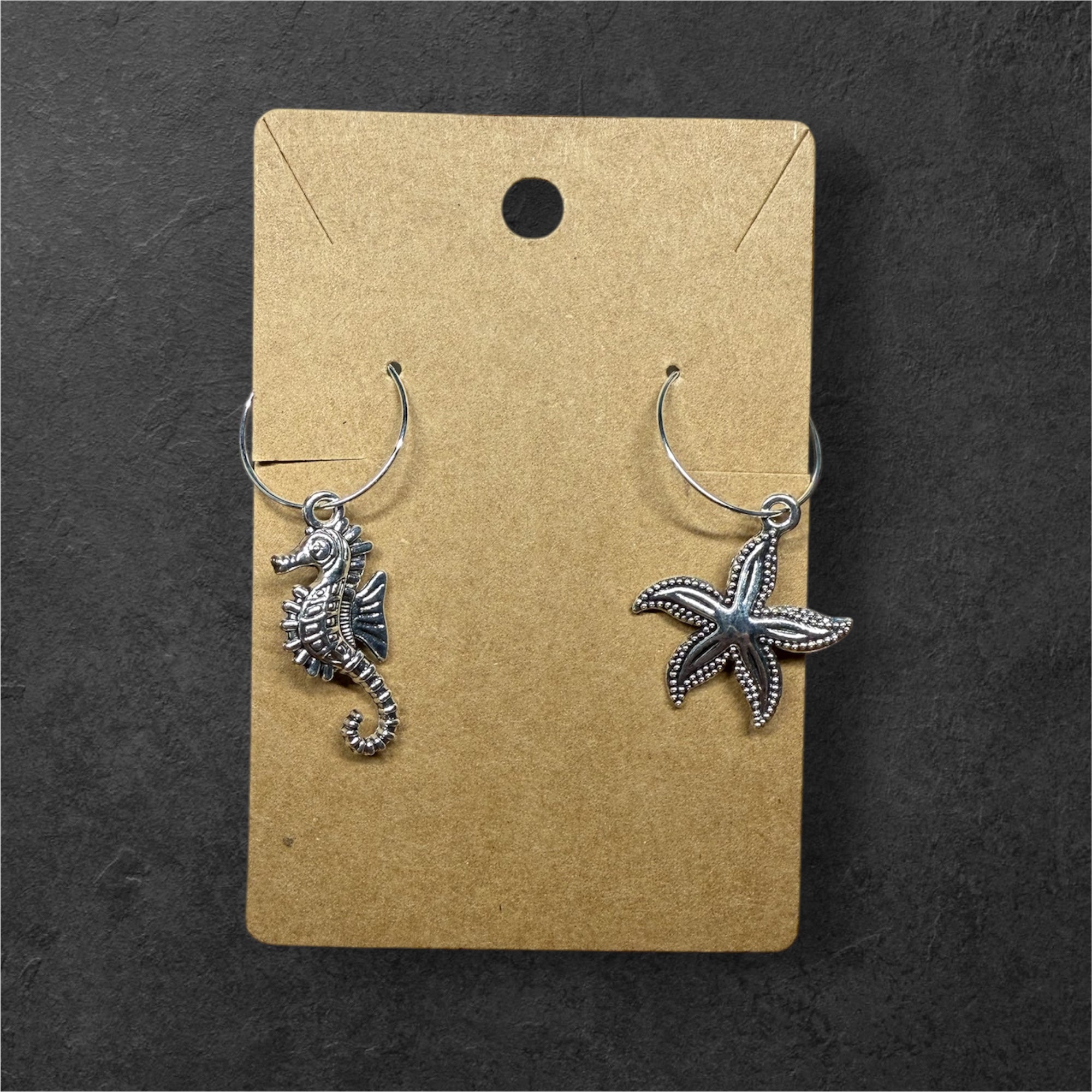 Boucles d’oreilles Créoles Hippocampe & Étoile de mer / pièce unique