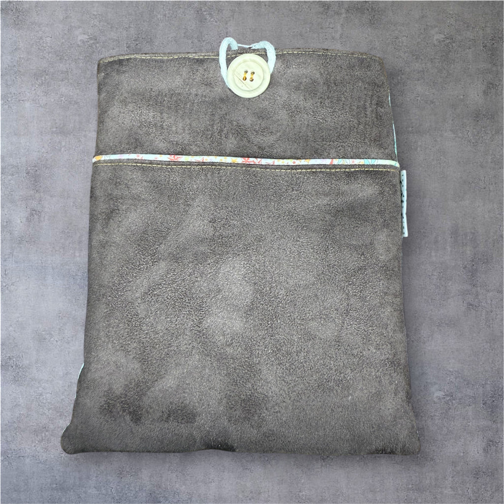 Pochette à livre de poche – Les dés d’Az