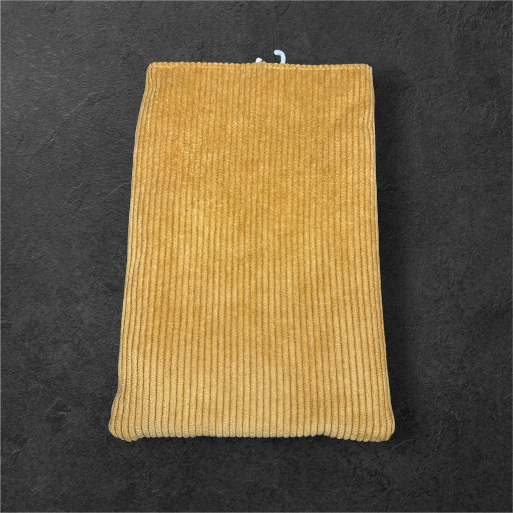 Pochette à livre grand format – Les dés d’Az