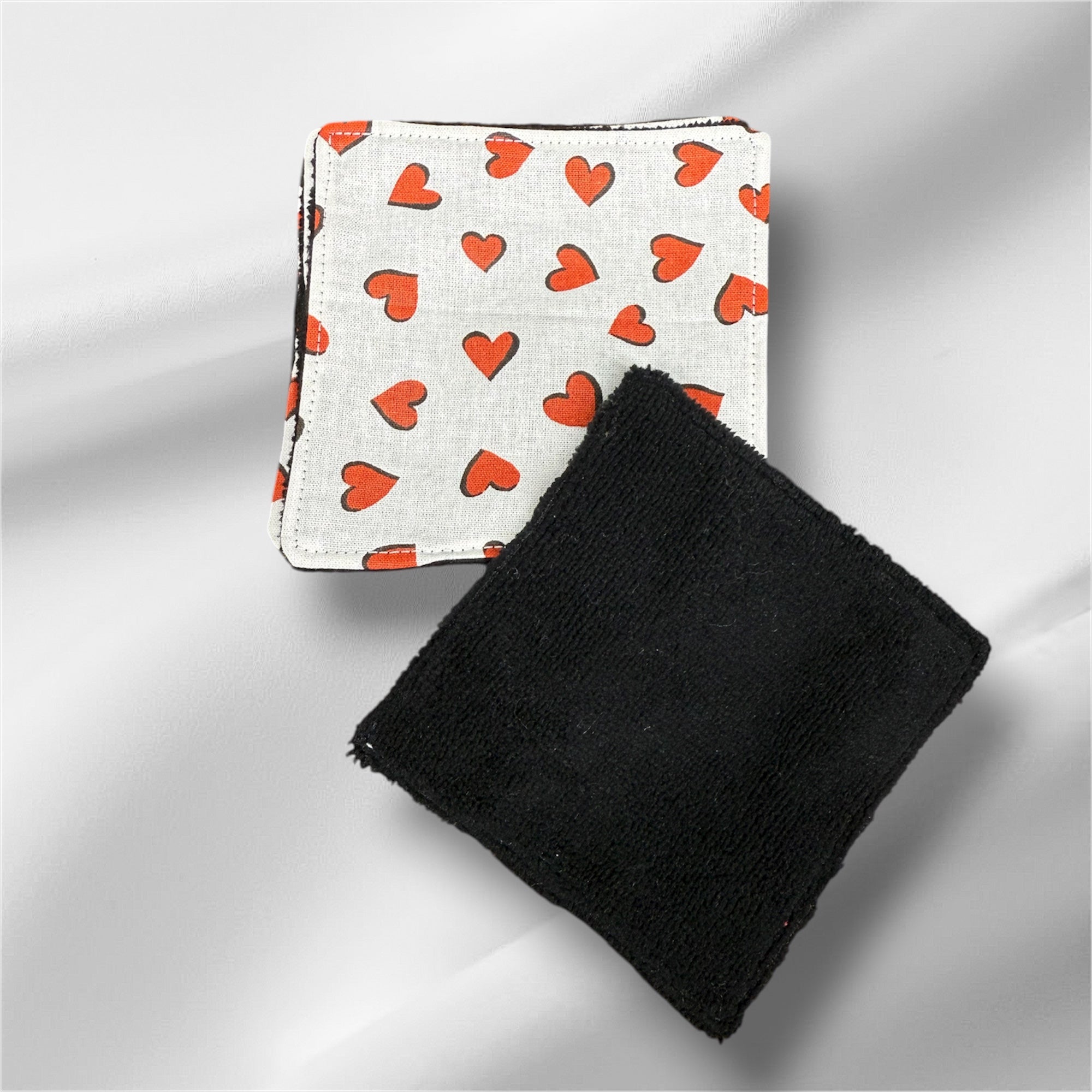 Lot de 5 lingettes démaquillantes – Les dés d’Az