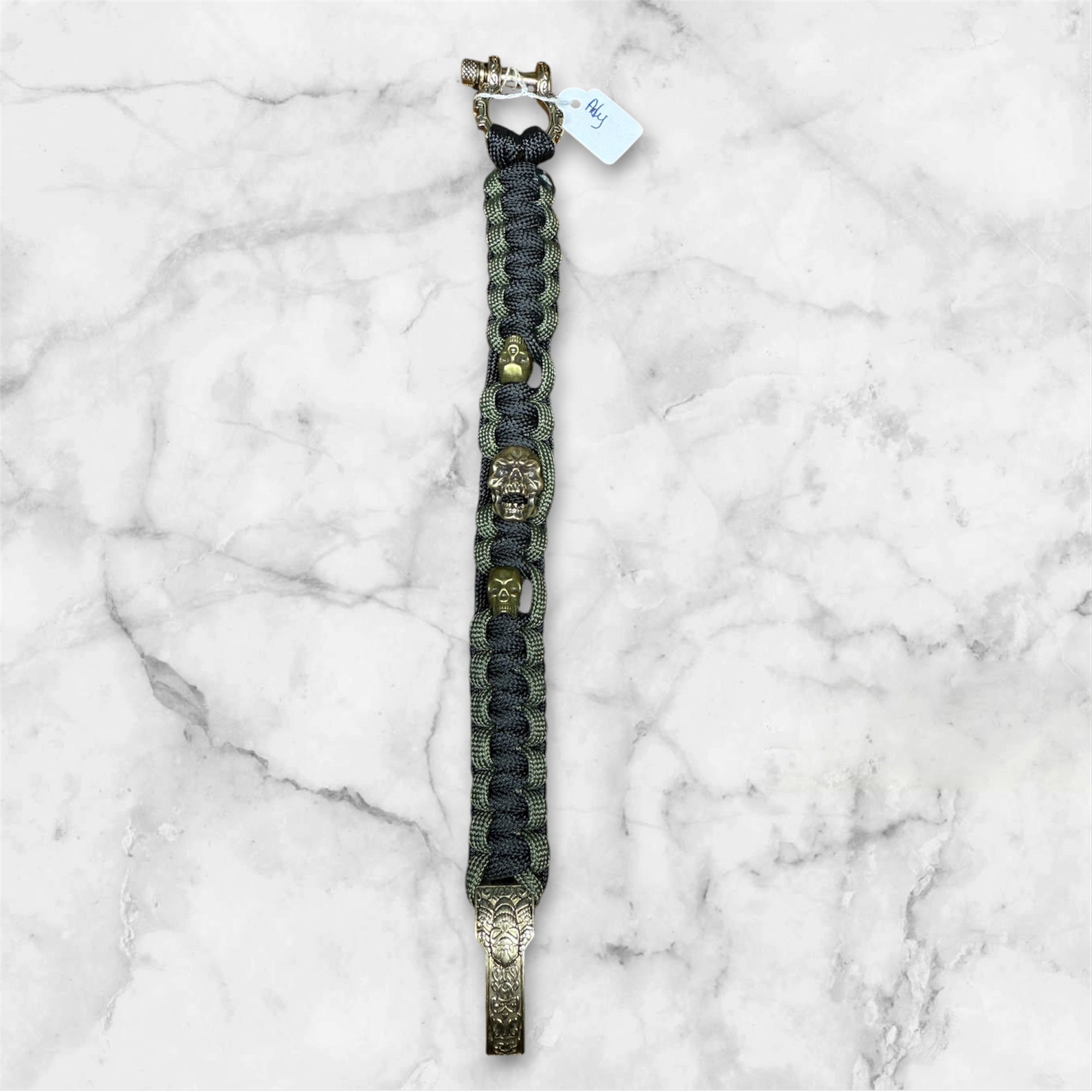 Bracelet en paracorde – Poignet large – La Boutique d’Ady