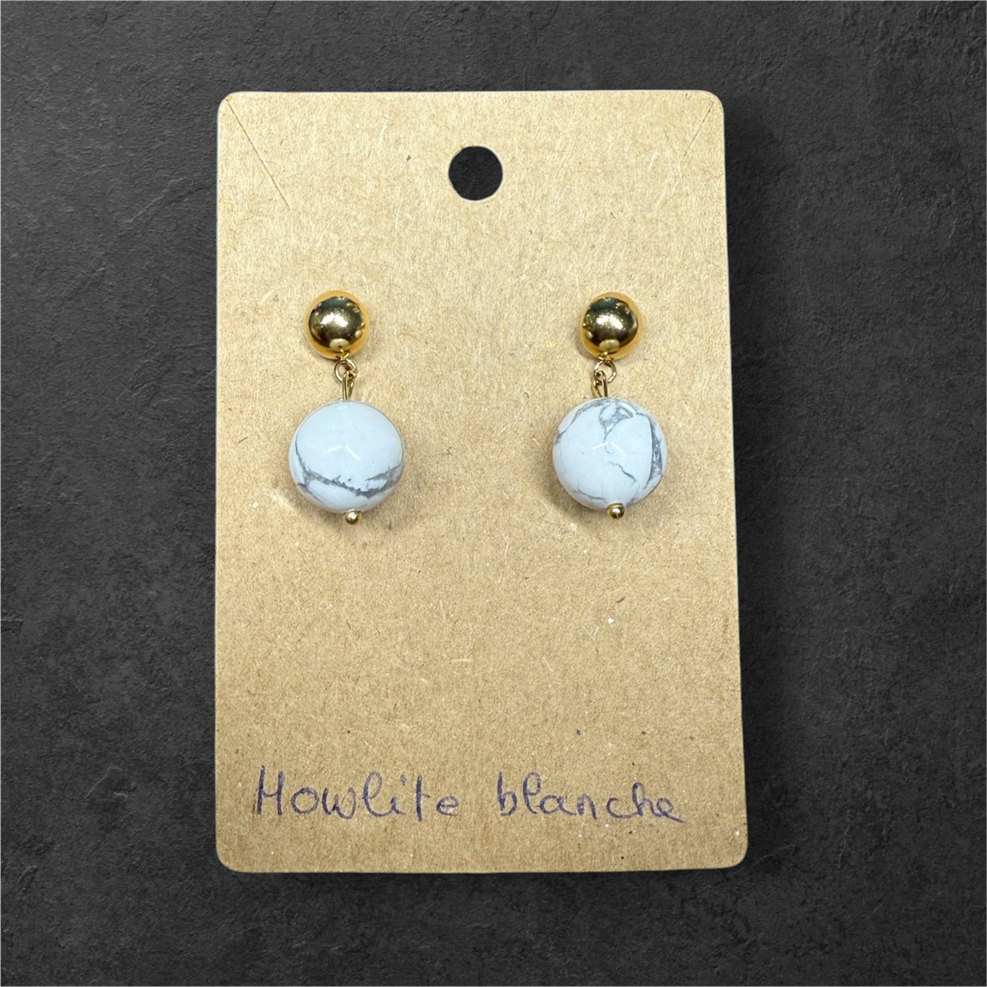 Boucles d’oreilles en Howlite blanche