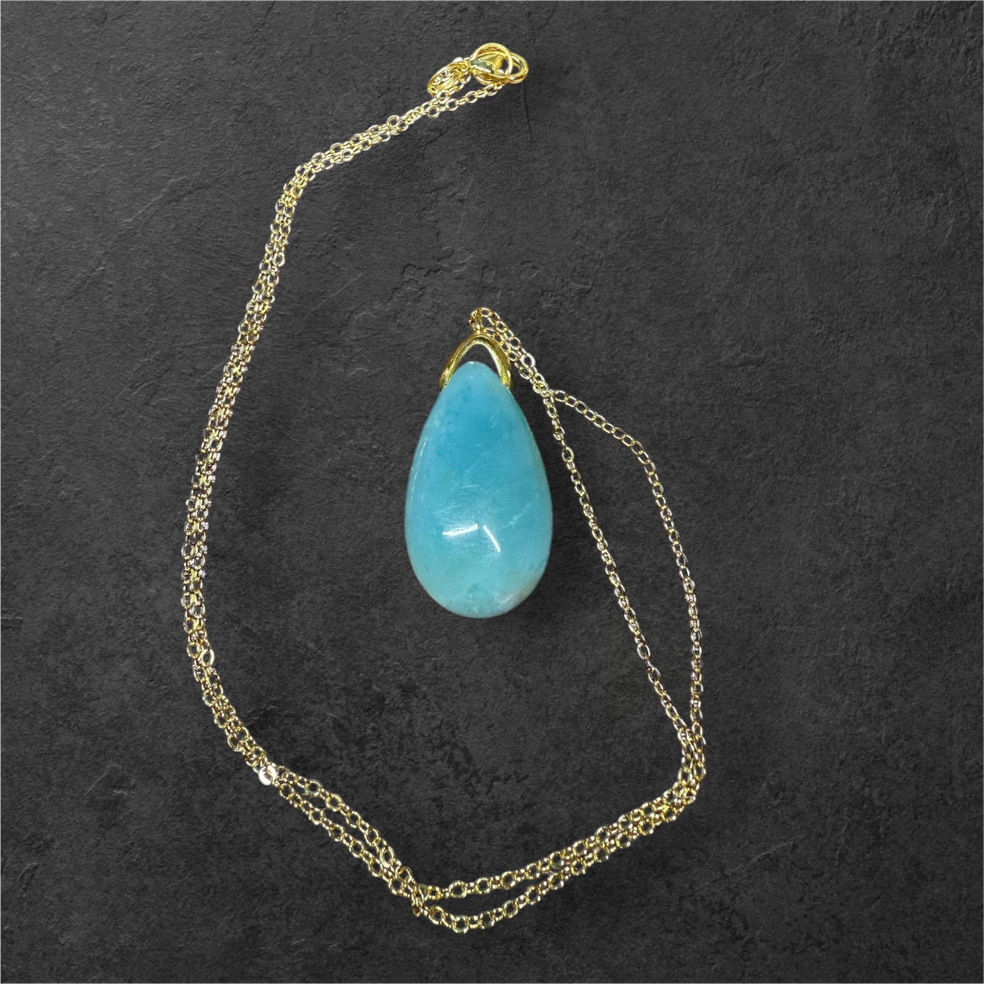 Collier pendentif goutte en amazonite