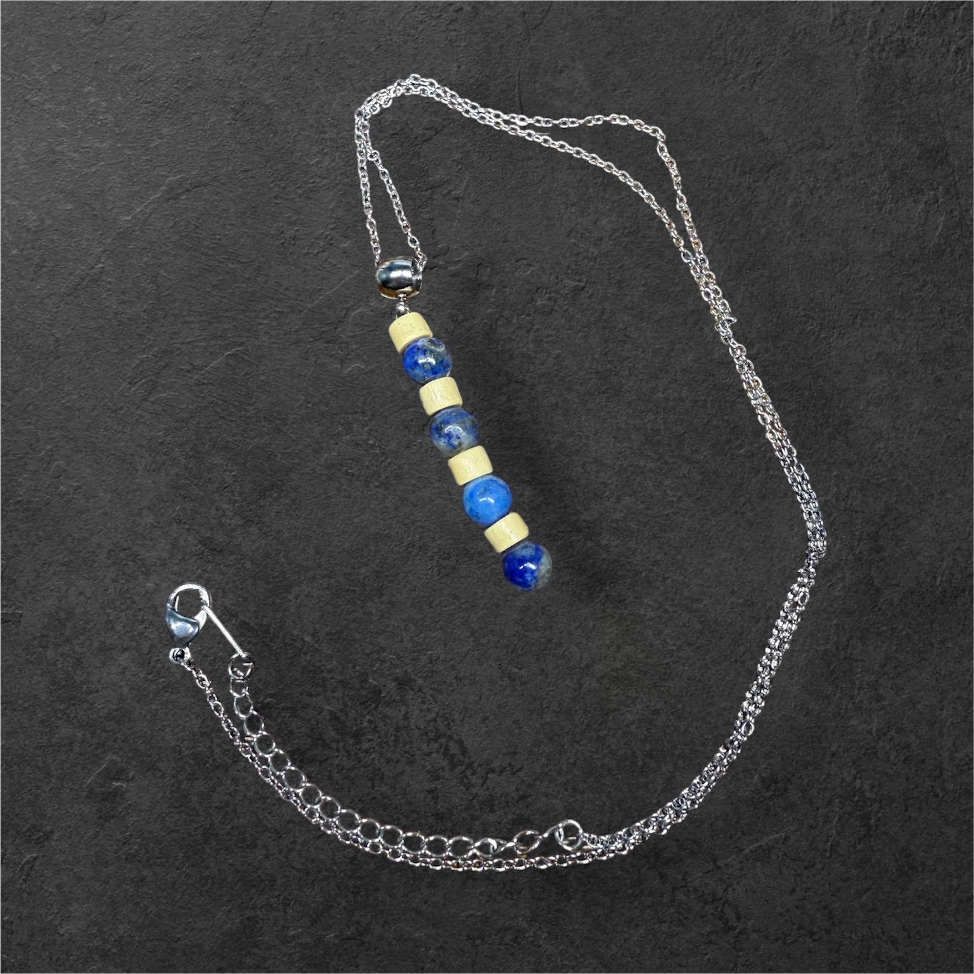 Collier en lapis Lazuli / pièce unique