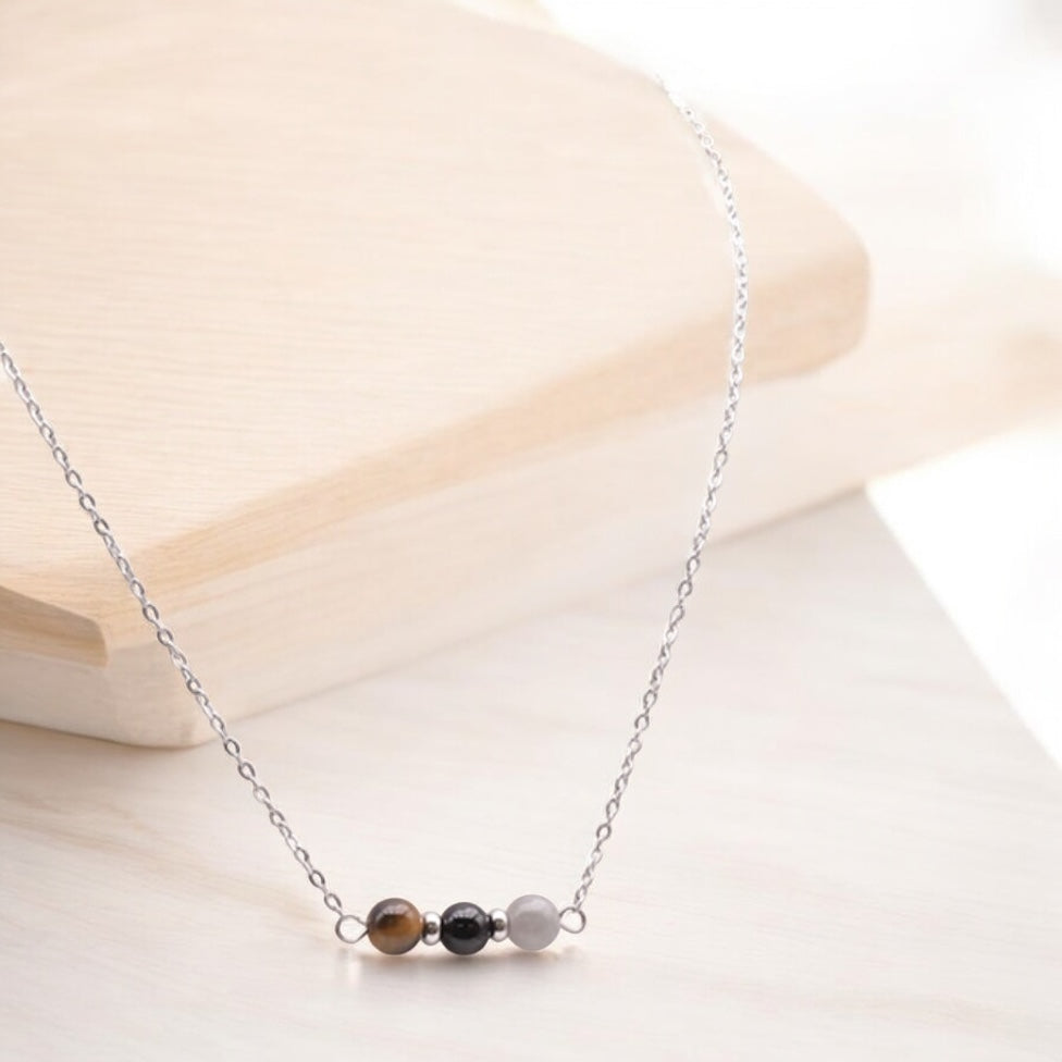 Collier en œil de tigre, onyx et labradorite