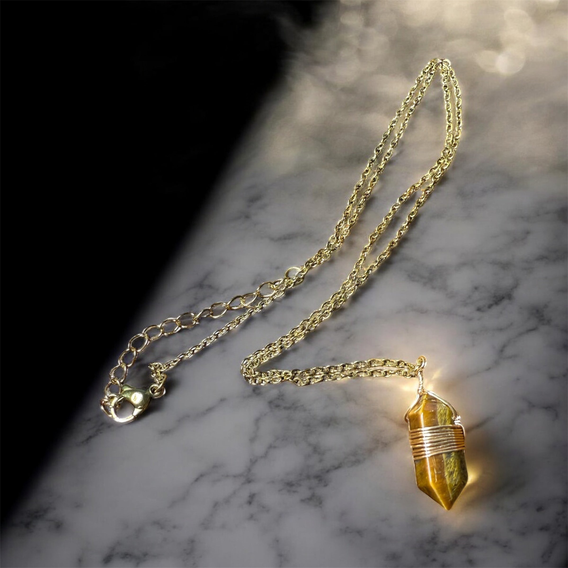 Collier pointe œil de tigre